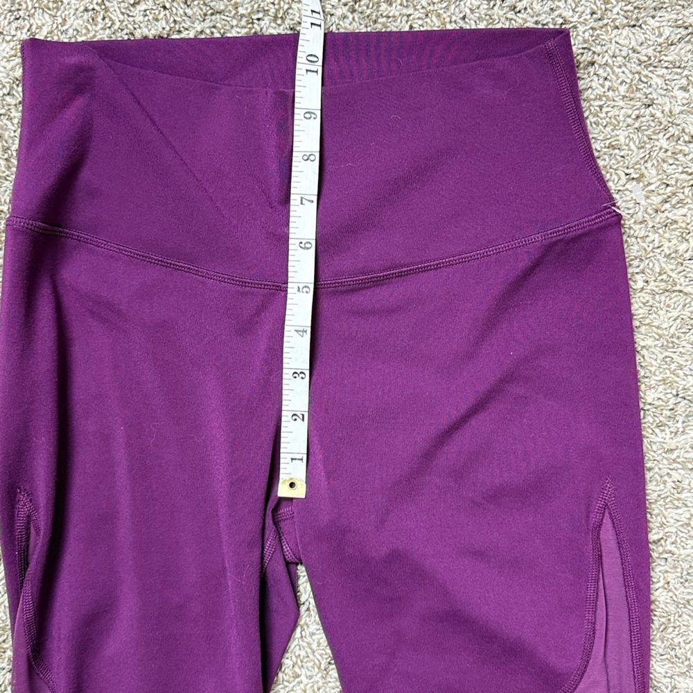 Alo Yoga Purple Capri Leggings - Picture 3 of 5
